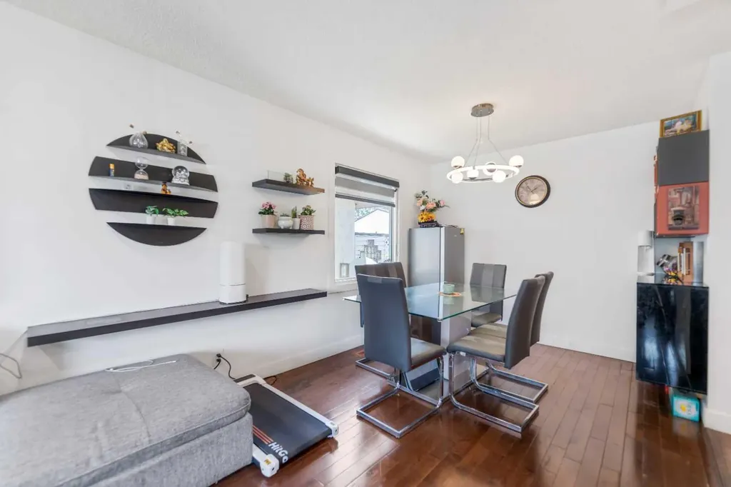 4140 Maryvale Drive NE Calgary AB T2A2T1