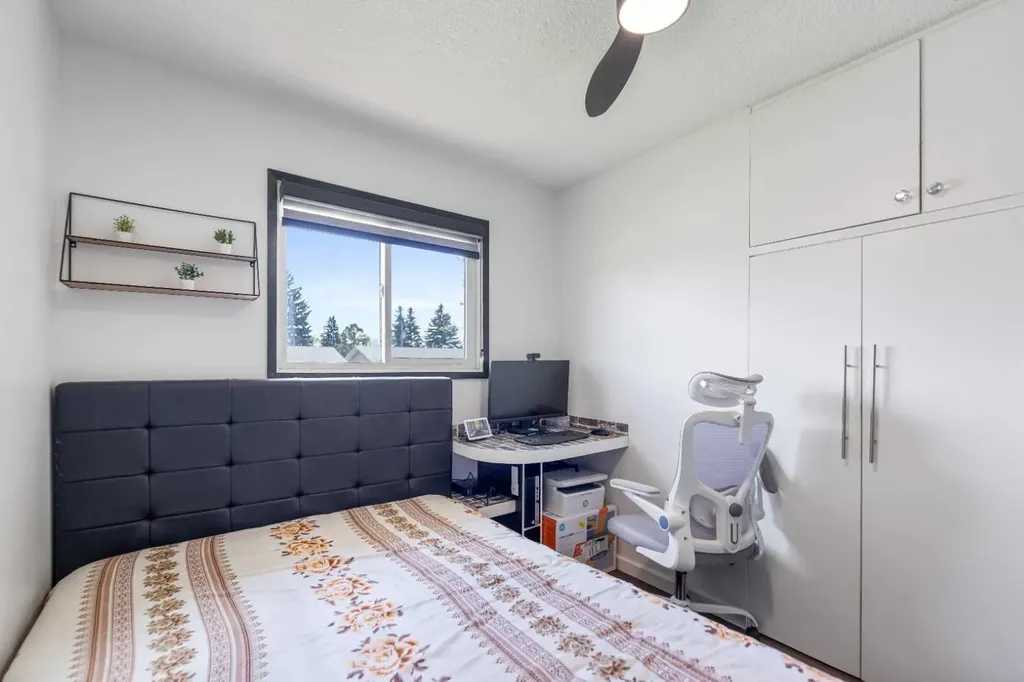 4140 Maryvale Drive NE Calgary AB T2A2T1
