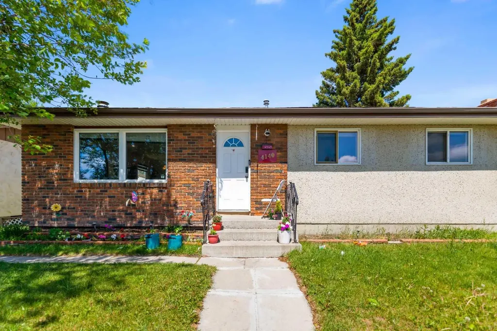4140 Maryvale Drive NE Calgary AB T2A2T1