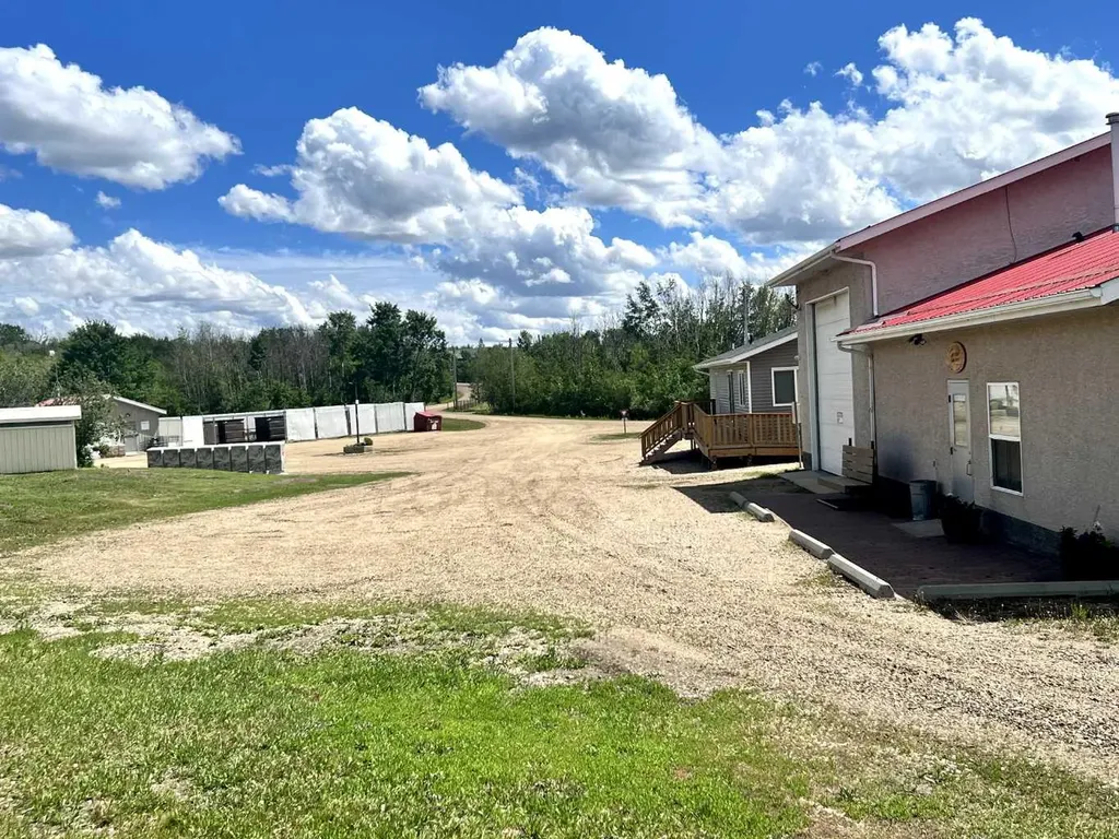 12 Ranch Road White Sands AB T0C2L0