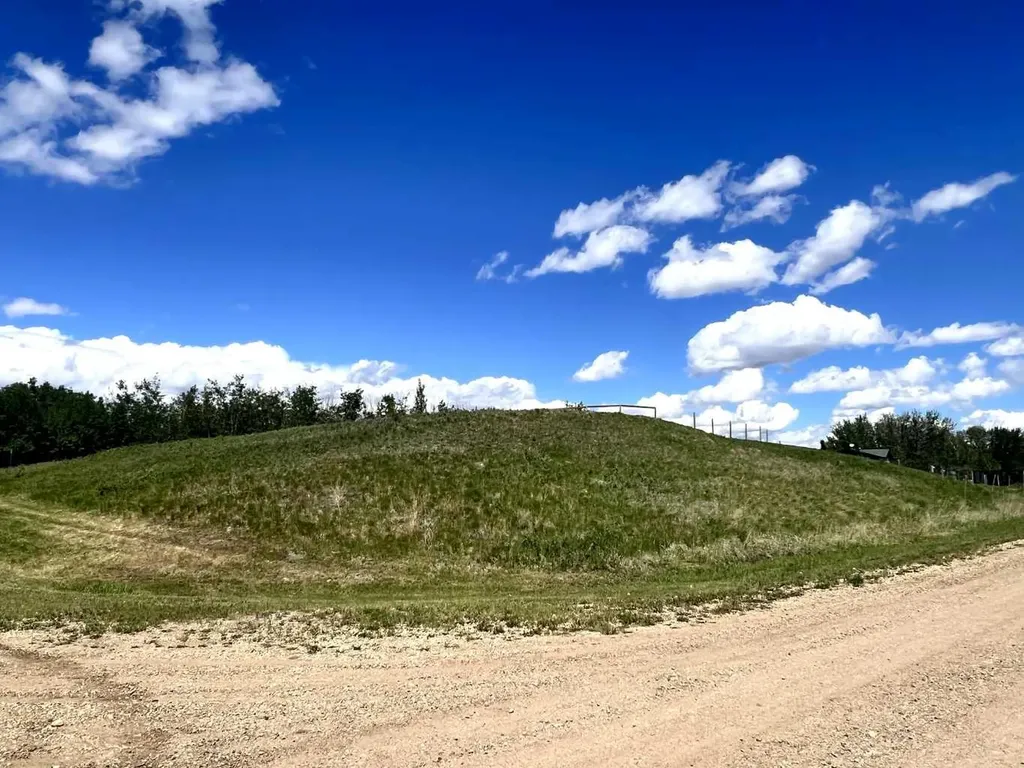 12 Ranch Road White Sands AB T0C2L0