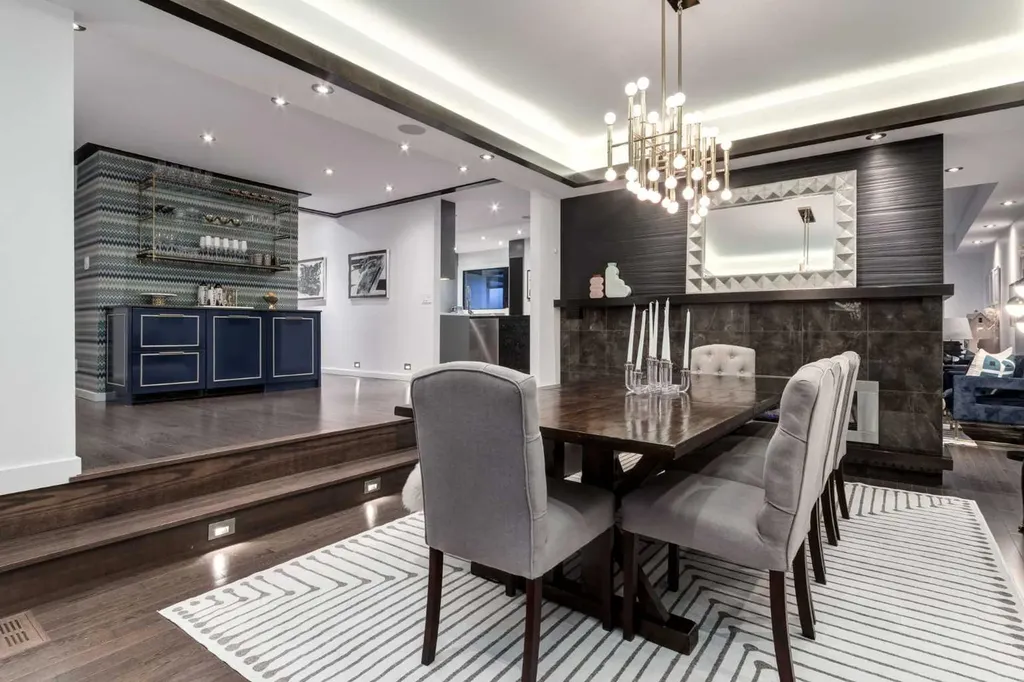 4715 15 Street SW Calgary AB T2T 4B5