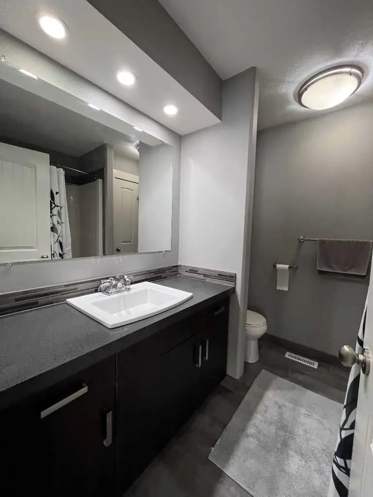 11247 75a Avenue Grande Prairie AB T8X0C3