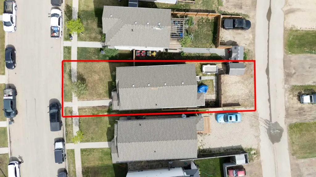 11247 75a Avenue Grande Prairie AB T8X0C3