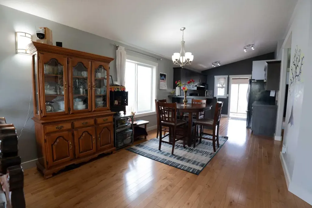 11247 75a Avenue Grande Prairie AB T8X0C3
