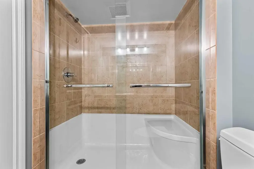 10731 Maplebend Drive SE Calgary AB T2J 1X3