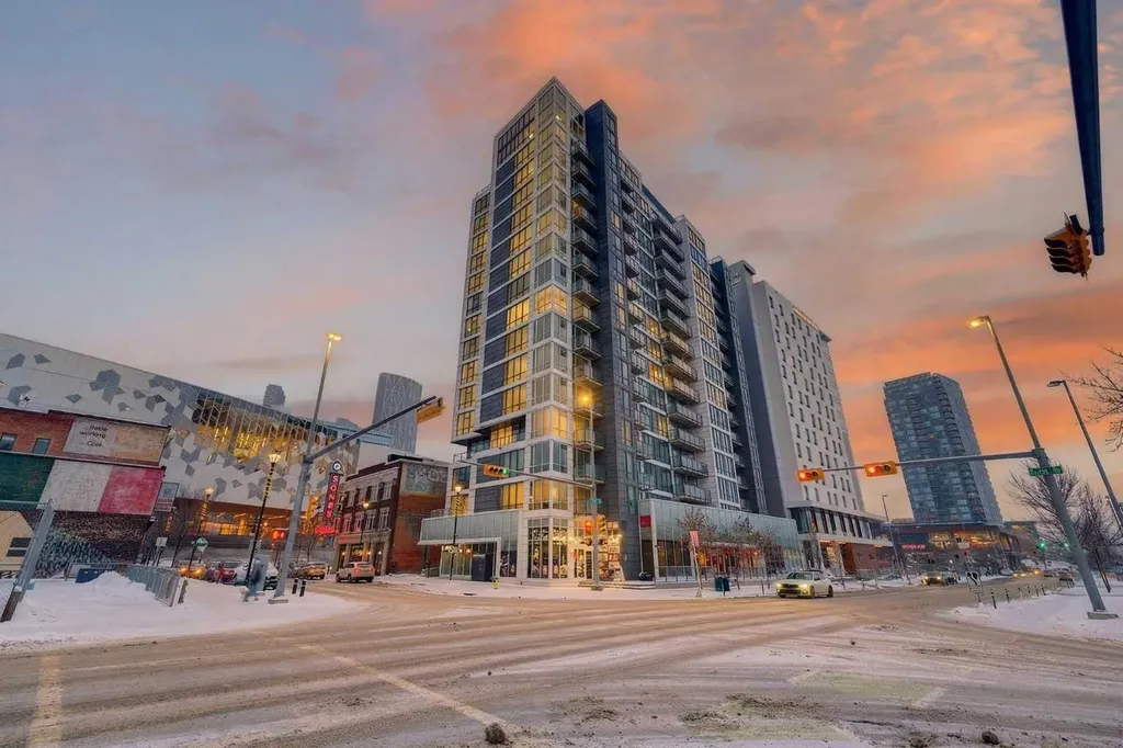 450 8 Avenue SE Calgary AB T2G 1T2