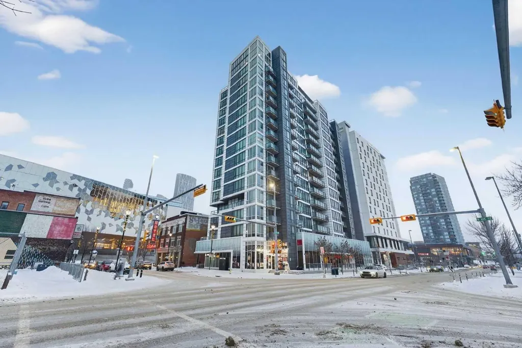 450 8 Avenue SE Calgary AB T2G 1T2