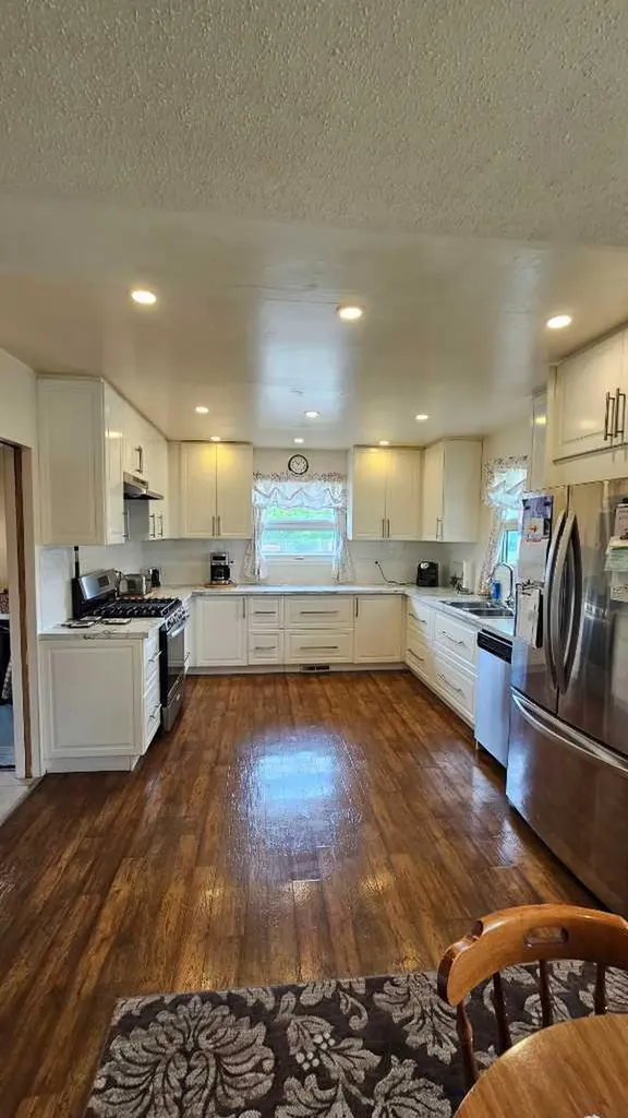 132 5 Avenue NE Milk River AB T0K 1M0