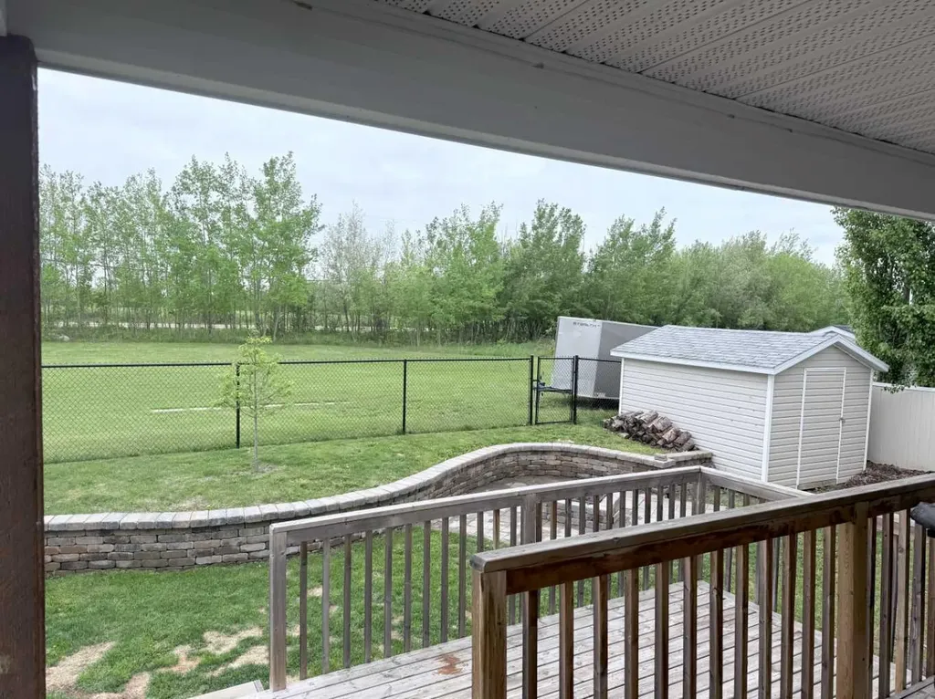 9609 100 Avenue Lac La Biche AB T0A 2C0