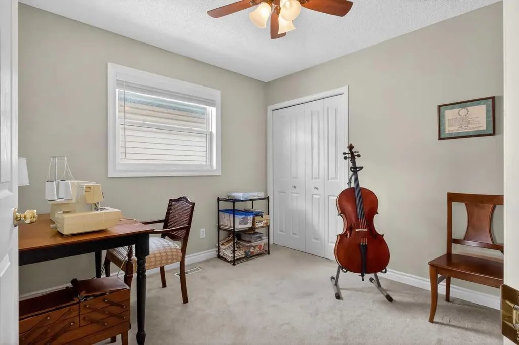 210 Douglas Ridge Place SE Calgary AB T2Z 2T4