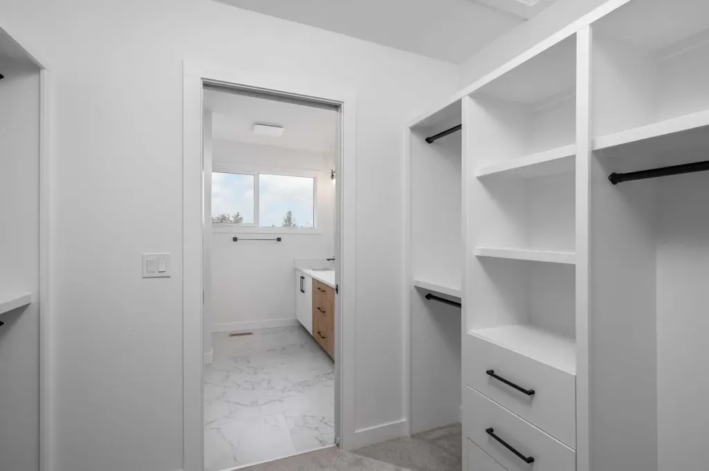 1185 Iron Ridge Avenue Crossfield AB T0M 0S0