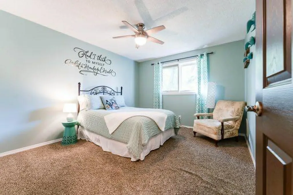 181 Huntington Park Drumheller AB T0J0Y6