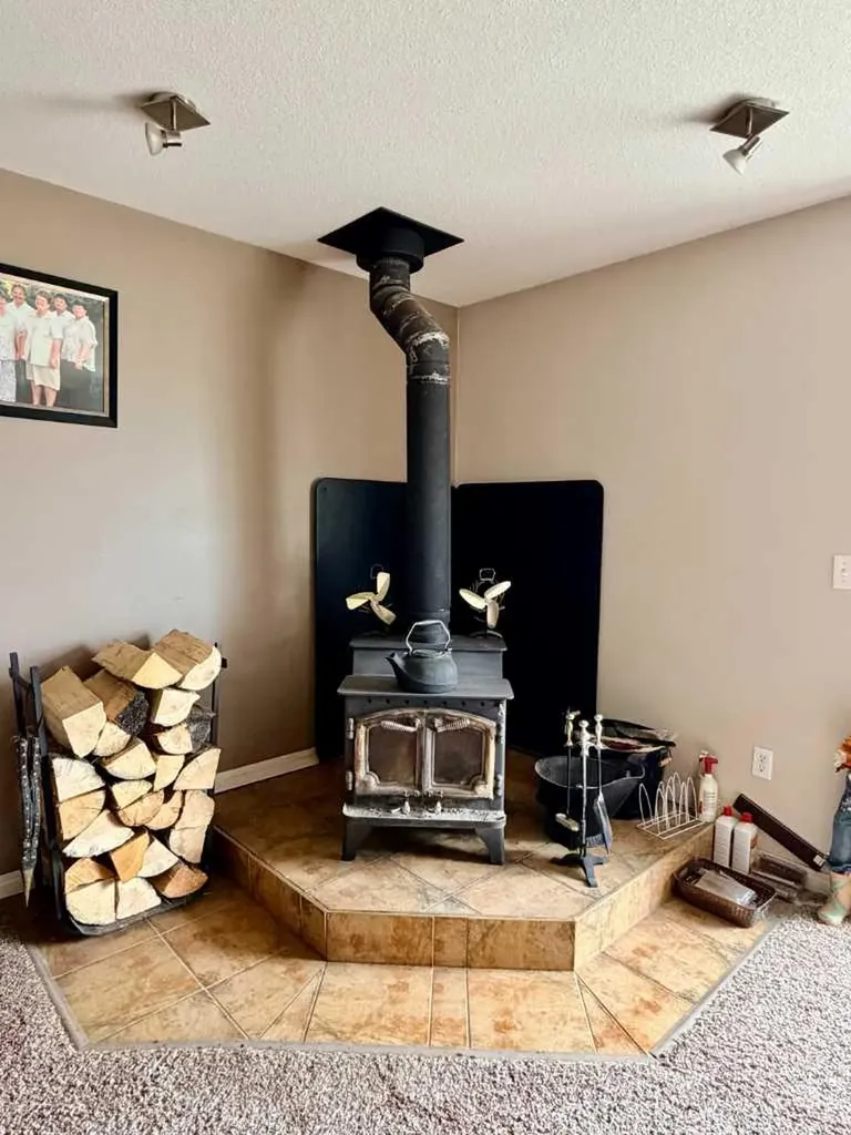 64016 Twp Road 40-1a Township Rural Clearwater County AB T4T 2A1