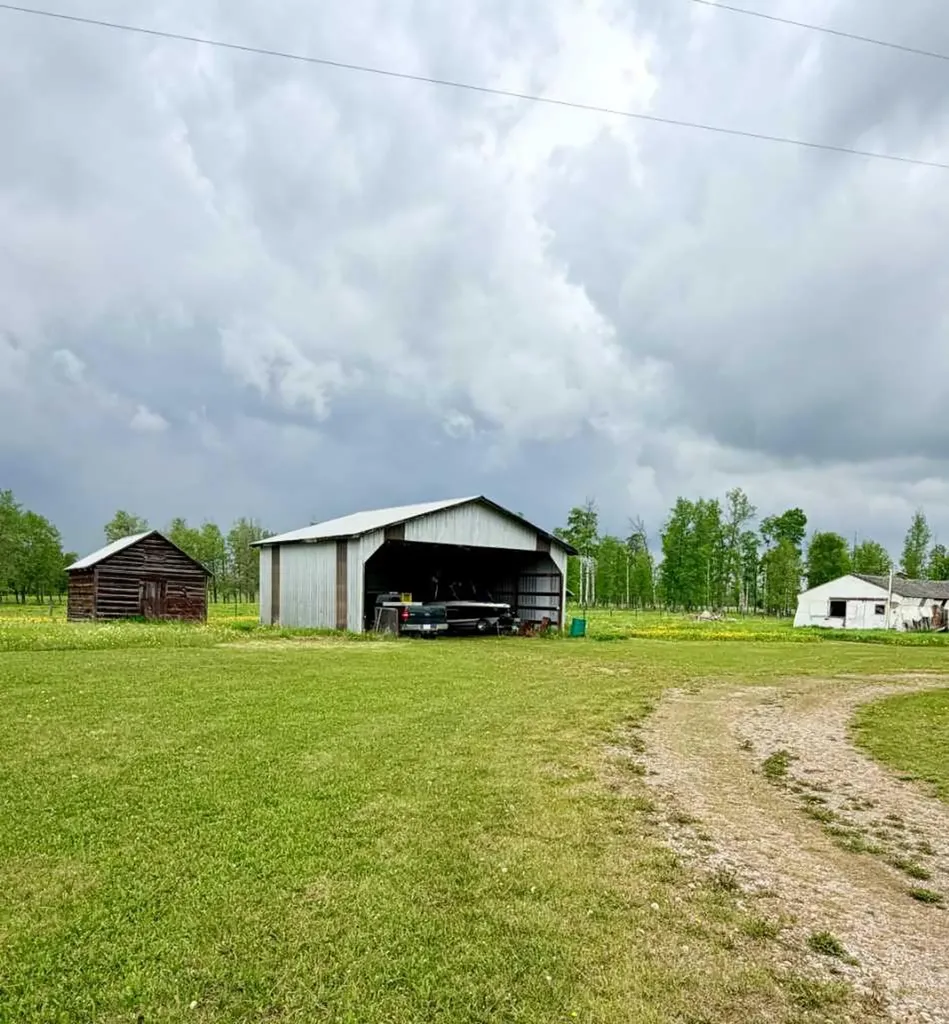 64016 Twp Road 40-1a Township Rural Clearwater County AB T4T 2A1