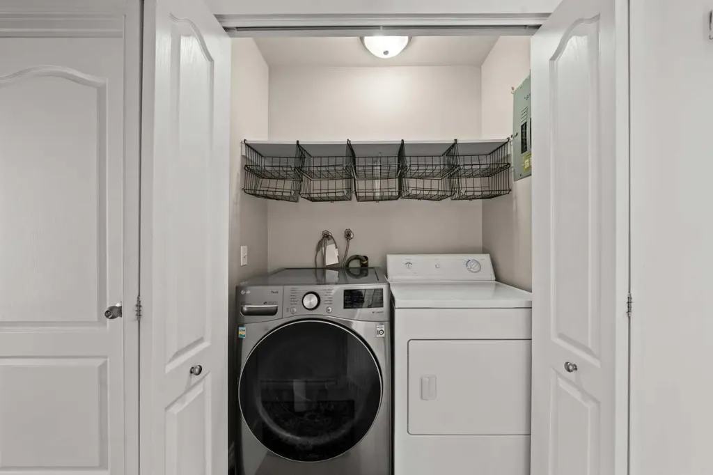 1540 29 Street NW Calgary AB T2N4M1