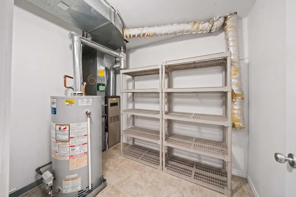 1540 29 Street NW Calgary AB T2N4M1