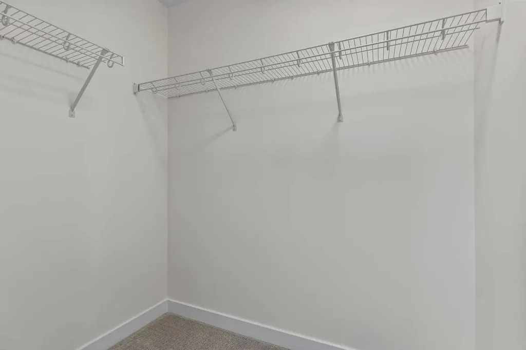 42 Corner Glen Manor NE Calgary AB T3N 2R4