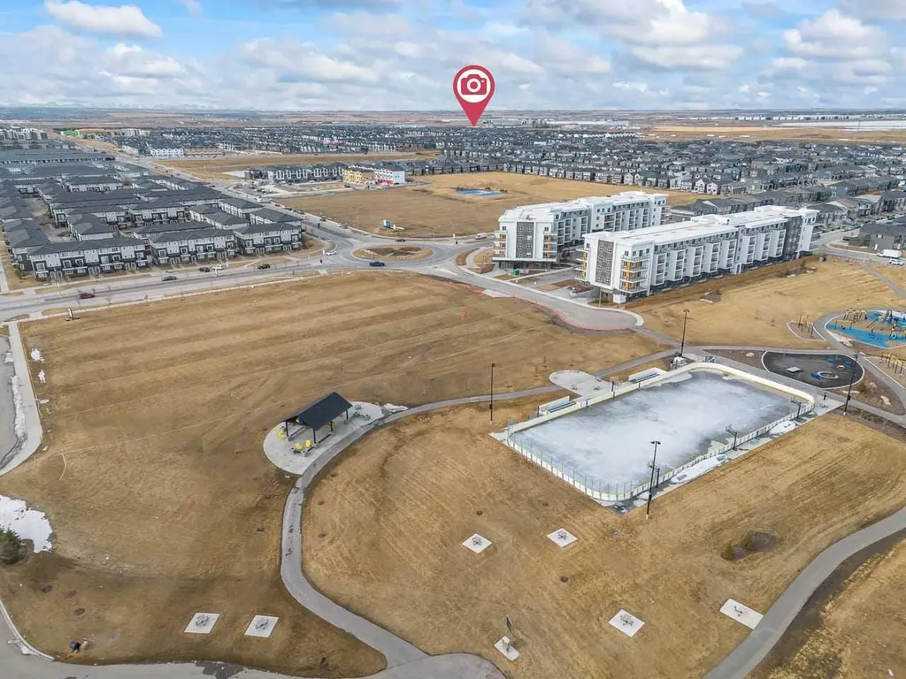42 Corner Glen Manor NE Calgary AB T3N 2R4