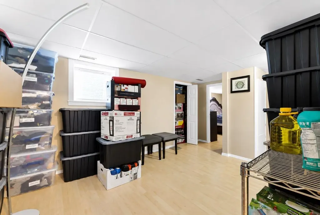 53 3 Street SW Medicine Hat AB T1A 4C4