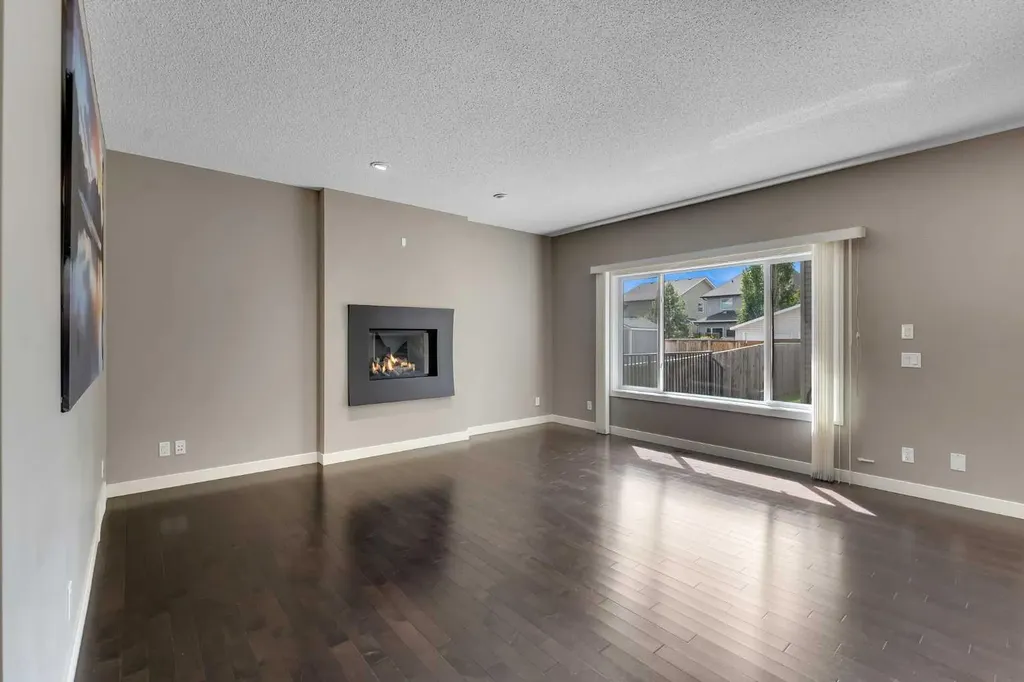 240 Elgin Meadows Way SE Calgary AB T2Z0R9