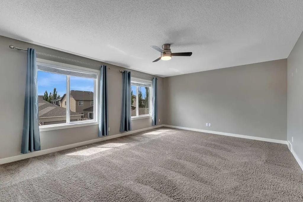 240 Elgin Meadows Way SE Calgary AB T2Z0R9