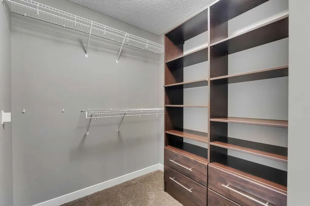 240 Elgin Meadows Way SE Calgary AB T2Z0R9