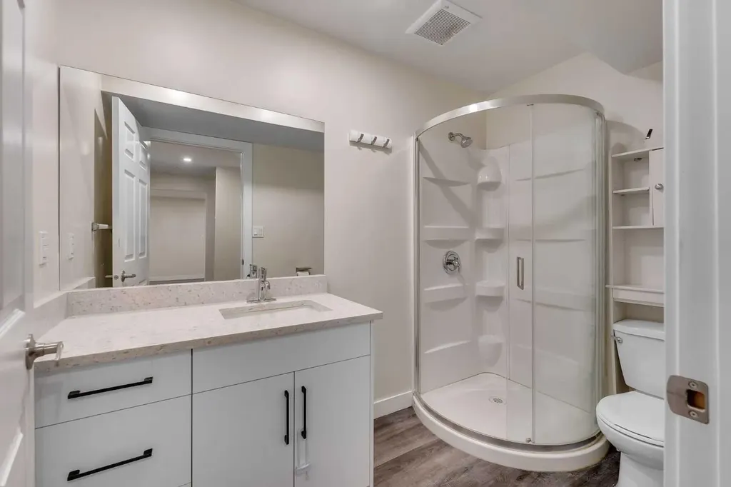 240 Elgin Meadows Way SE Calgary AB T2Z0R9