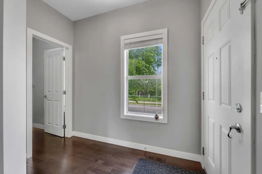 240 Elgin Meadows Way SE Calgary AB T2Z0R9