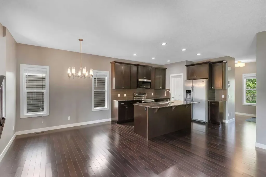 240 Elgin Meadows Way SE Calgary AB T2Z0R9