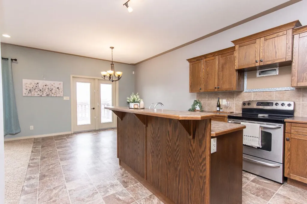 101 Valley Crescent Blackfalds AB T4M 0J7