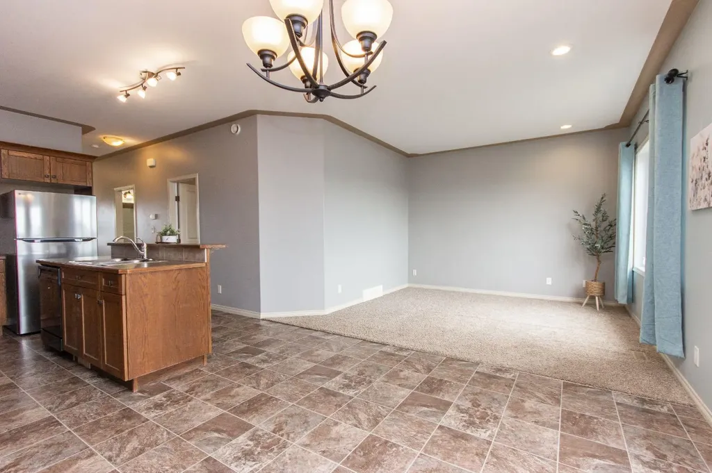 101 Valley Crescent Blackfalds AB T4M 0J7