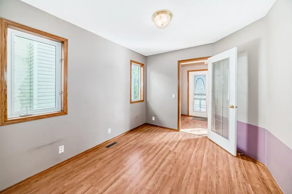 105 Tuscany Way NW Calgary AB T3L 2A4