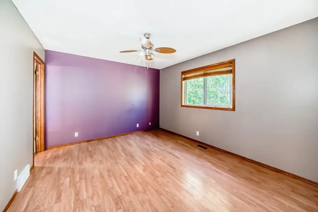 105 Tuscany Way NW Calgary AB T3L 2A4