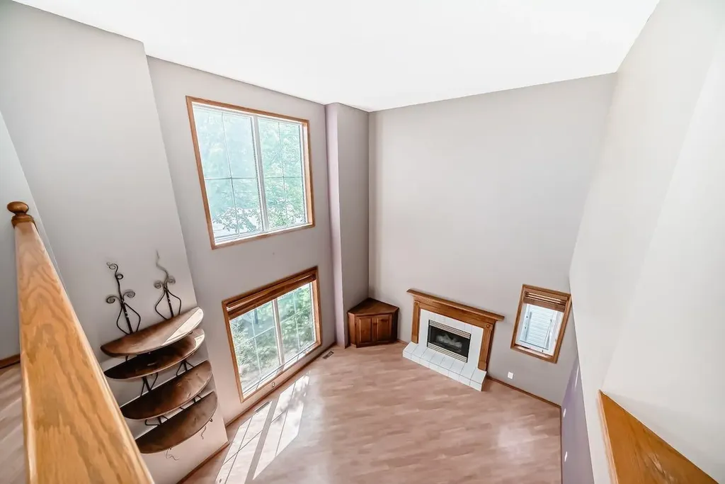 105 Tuscany Way NW Calgary AB T3L 2A4