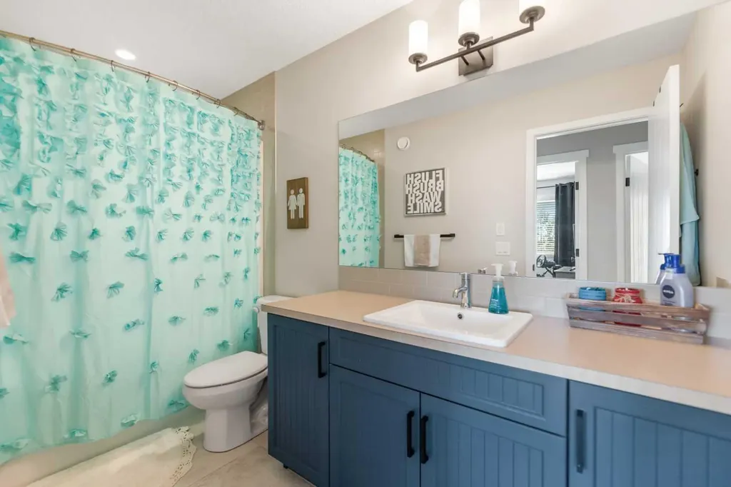 124 Masters Crescent SE Calgary AB T3M2M9