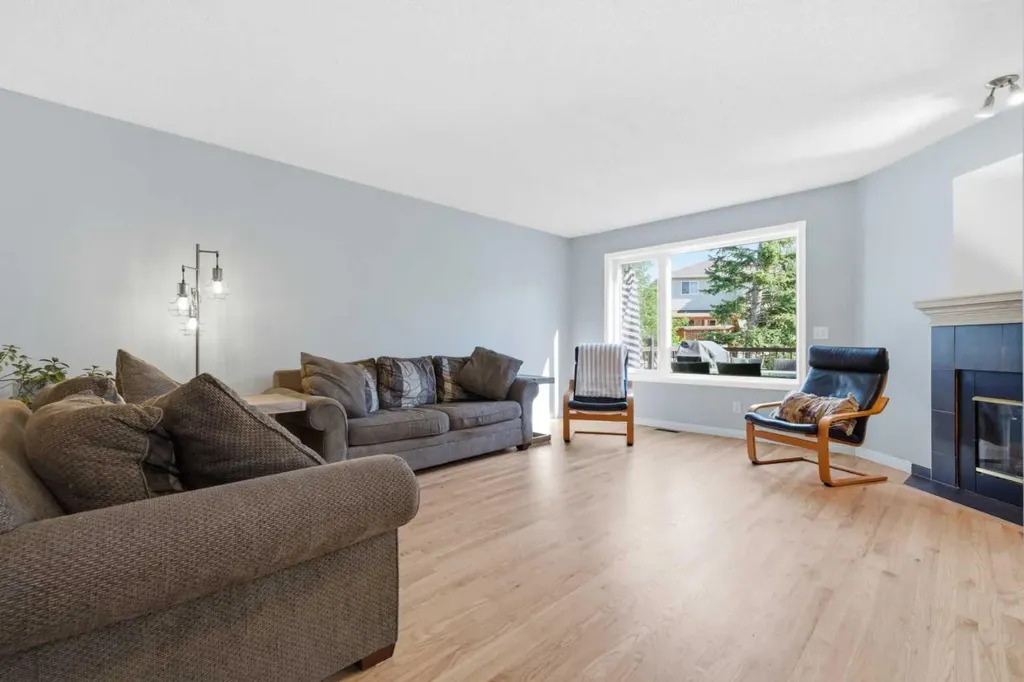60 Chaparral Way SE Calgary AB T2X 3K6