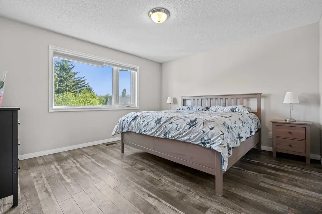 60 Chaparral Way SE Calgary AB T2X 3K6