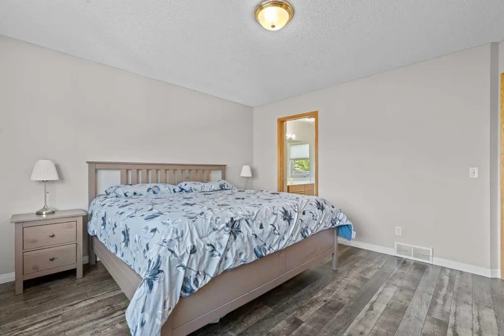 60 Chaparral Way SE Calgary AB T2X 3K6