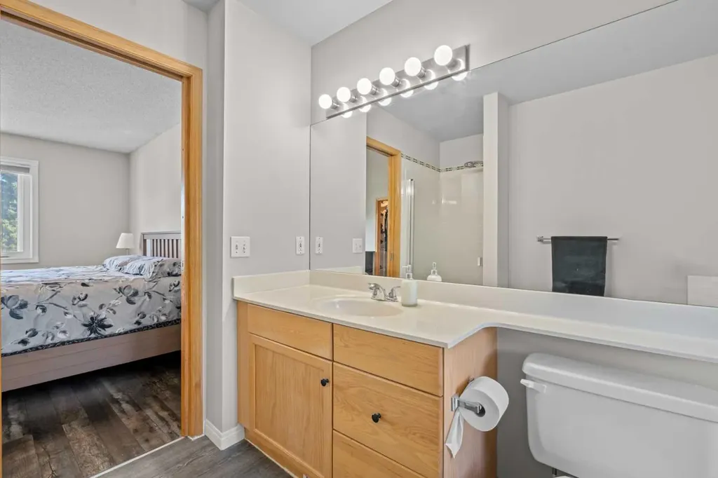 60 Chaparral Way SE Calgary AB T2X 3K6
