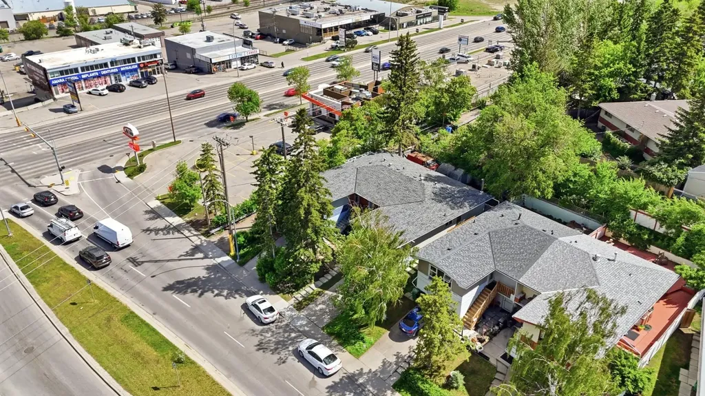 203 42 Avenue SW Calgary AB T2S1A7