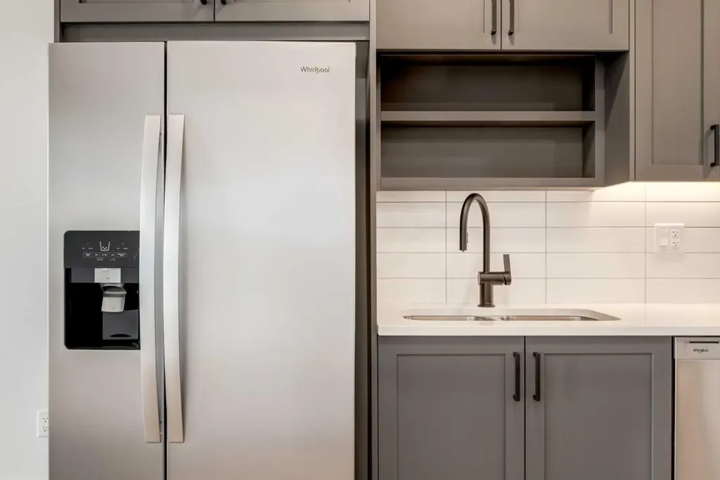 3107 Warren Street NW Calgary AB T3B 0M2