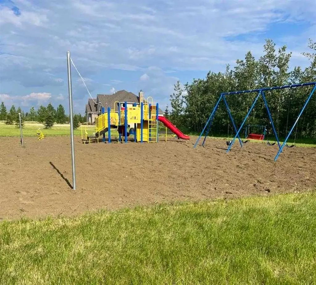 721022 Range Road 54 Clairmont AB T8X0G7
