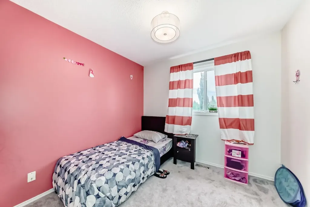 325 Mt Douglas Manor SE Calgary AB T2Z 3C8