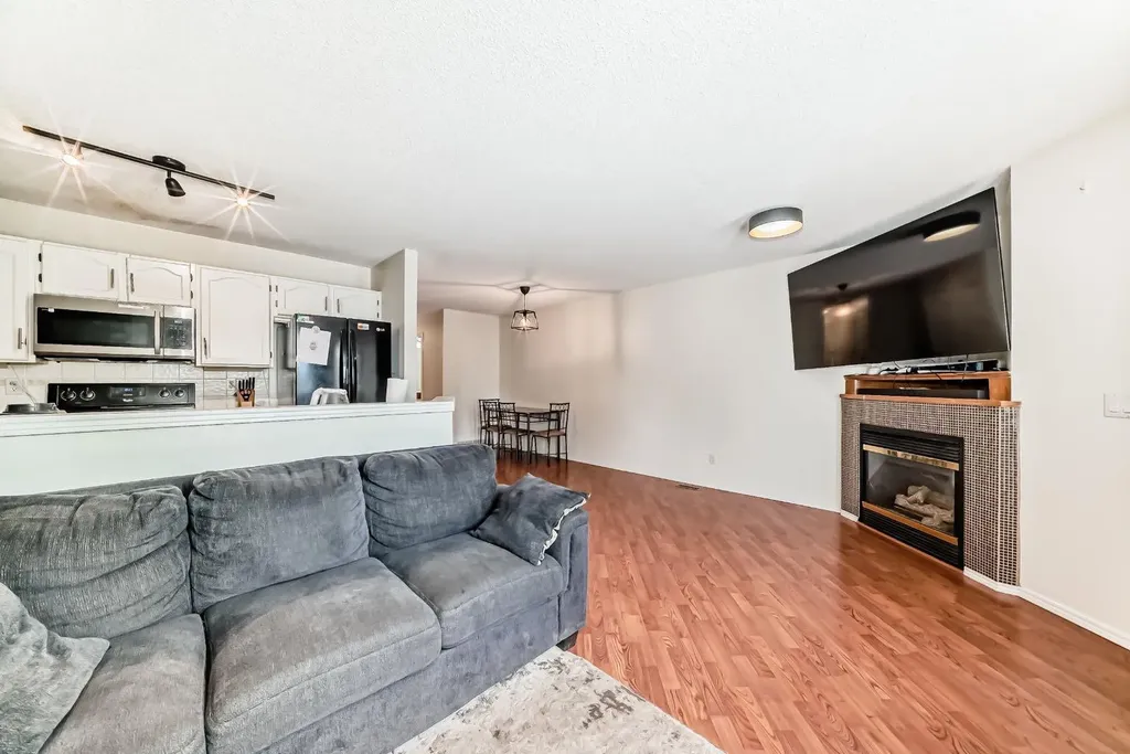 325 Mt Douglas Manor SE Calgary AB T2Z 3C8