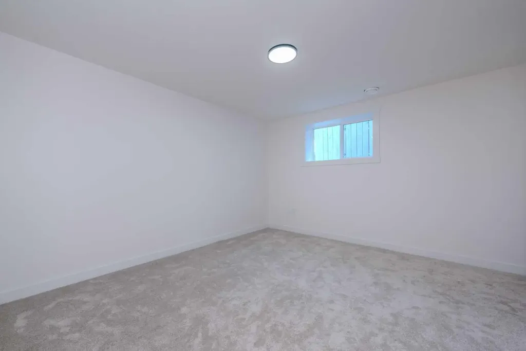93 Coral Reef Crescent NE Calgary AB T3J 3Y4