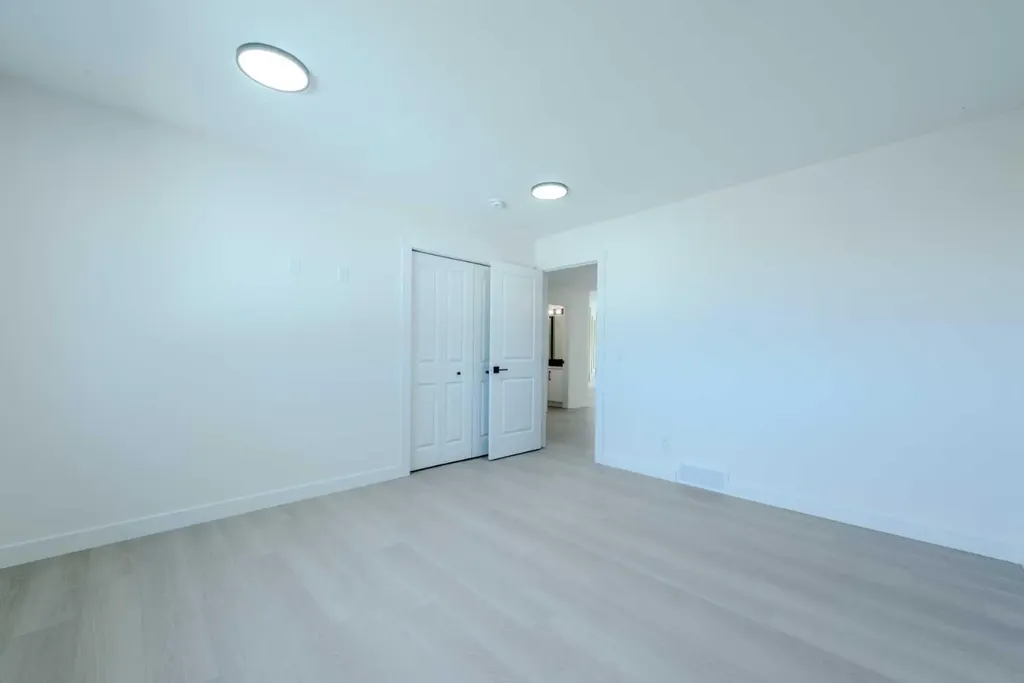 93 Coral Reef Crescent NE Calgary AB T3J 3Y4
