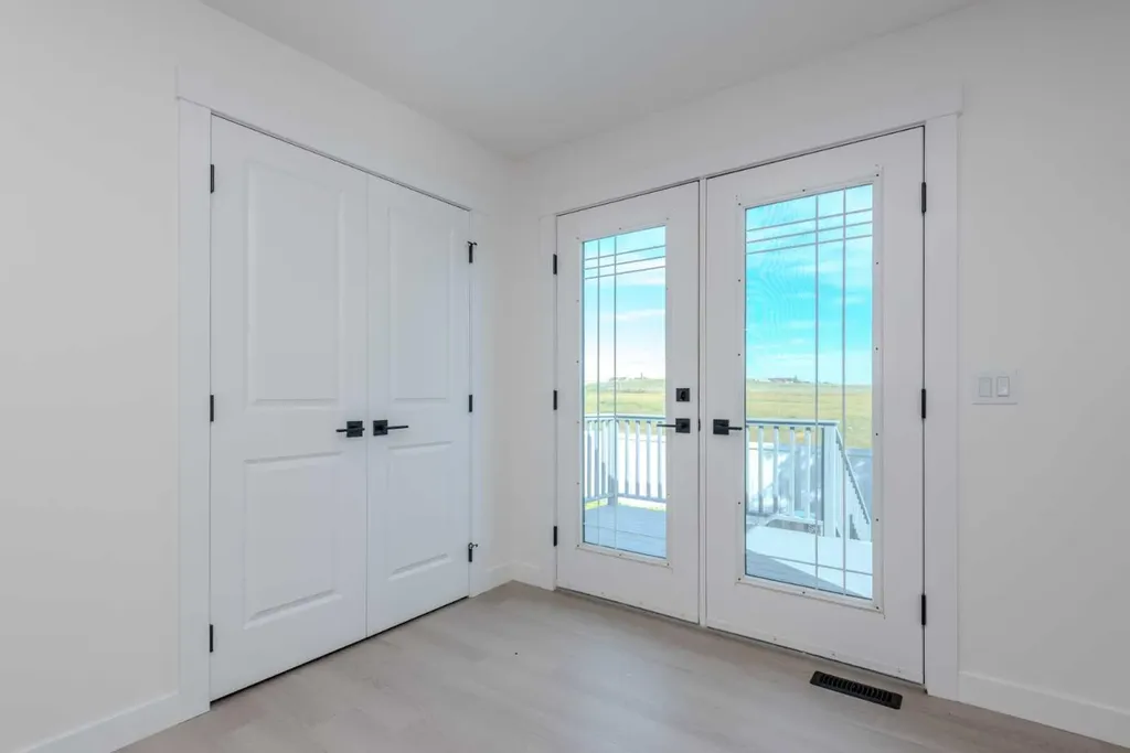 93 Coral Reef Crescent NE Calgary AB T3J 3Y4