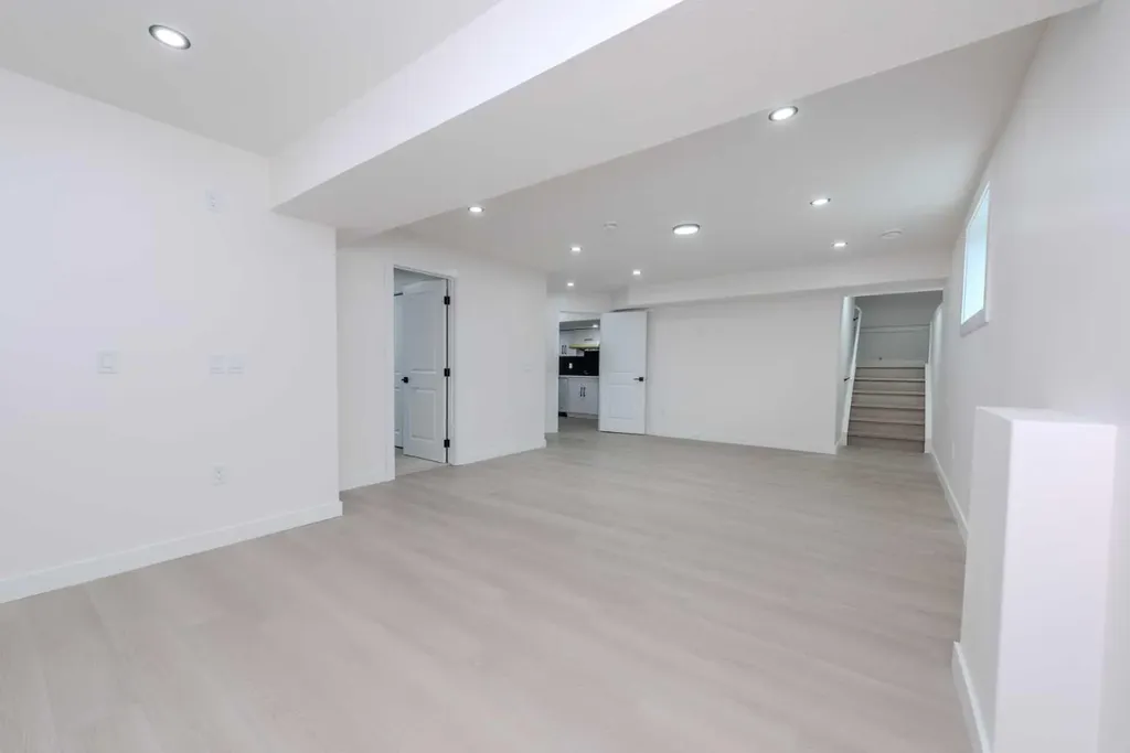 93 Coral Reef Crescent NE Calgary AB T3J 3Y4