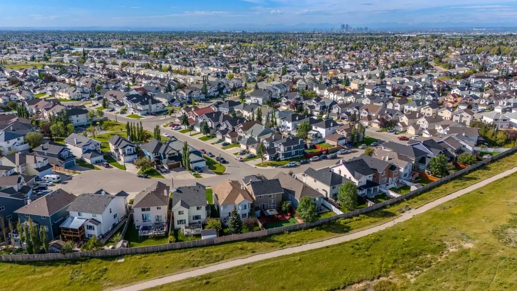 93 Coral Reef Crescent NE Calgary AB T3J 3Y4